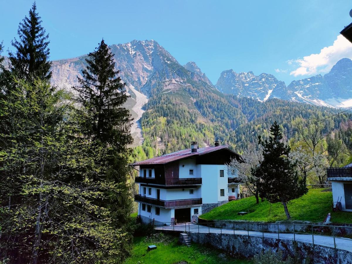 Il Terrazzo Sulle Dolomiti Apartman Cibiana Kültér fotó